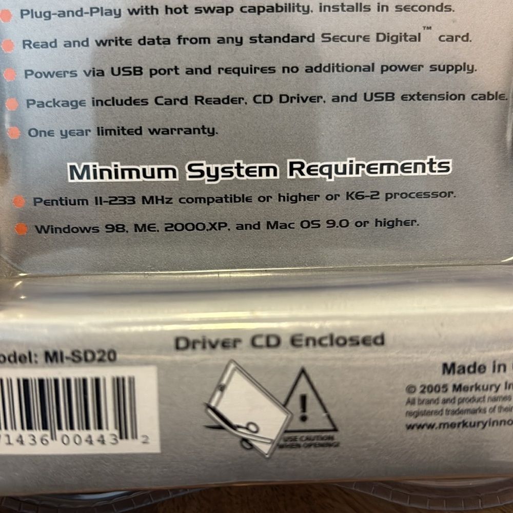 Merkury Innovations Secure Digital Card Reader - Picture 3 of 4